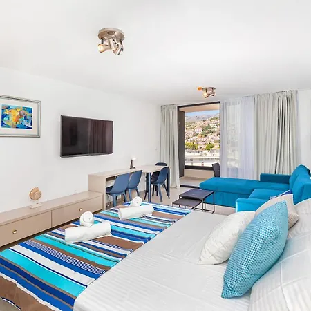 Stella Lovely Studio With Balcony And Free Parking Dubrovnik Exterior photo
