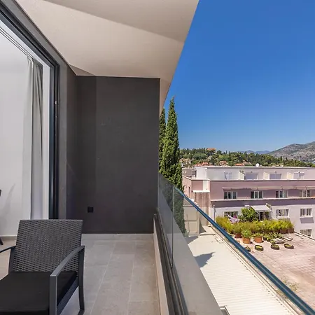 Stella Lovely Studio With Balcony And Free Parking Dubrovnik Exterior photo