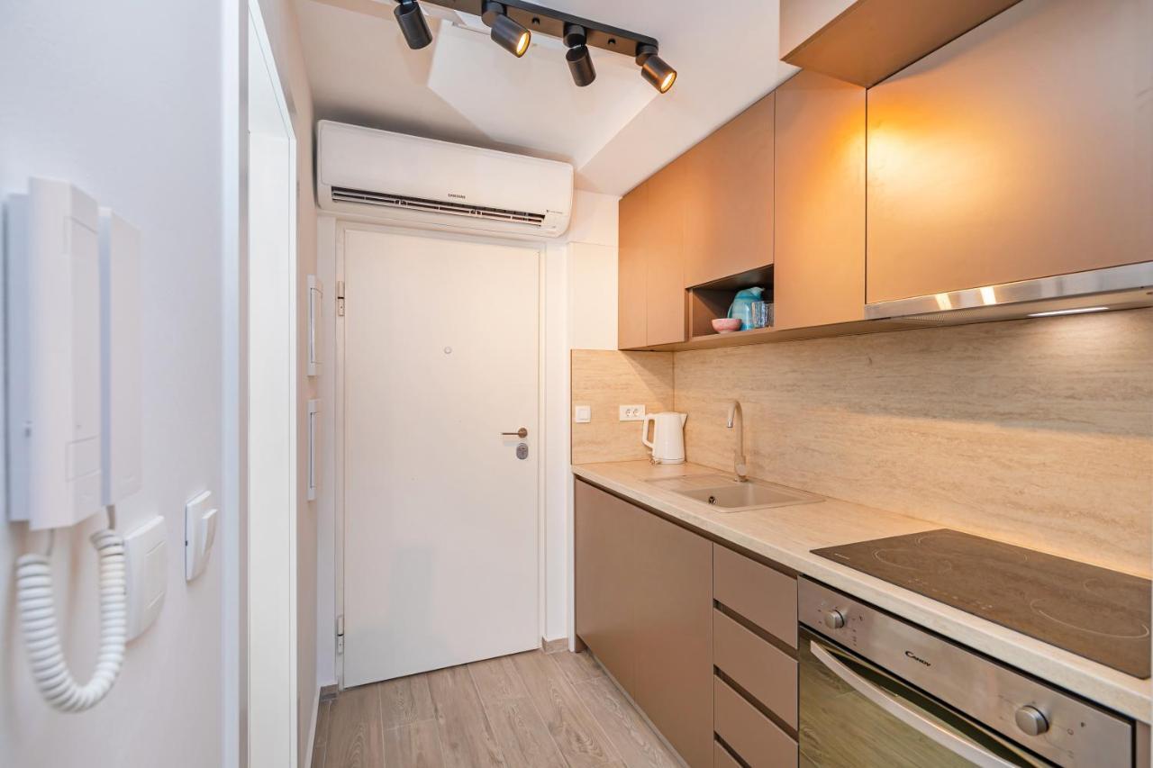Apartment Stella Lovely With Balcony And Free Parking *
